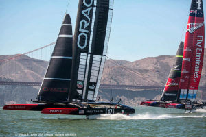 Oracle Team USA vs Emirates Team New Zealand - America's Cup